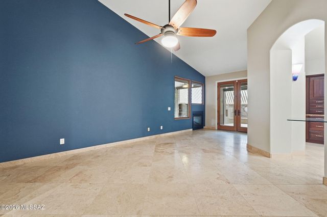 38200 S Stone Ridge Court, Tucson, AZ 85739
