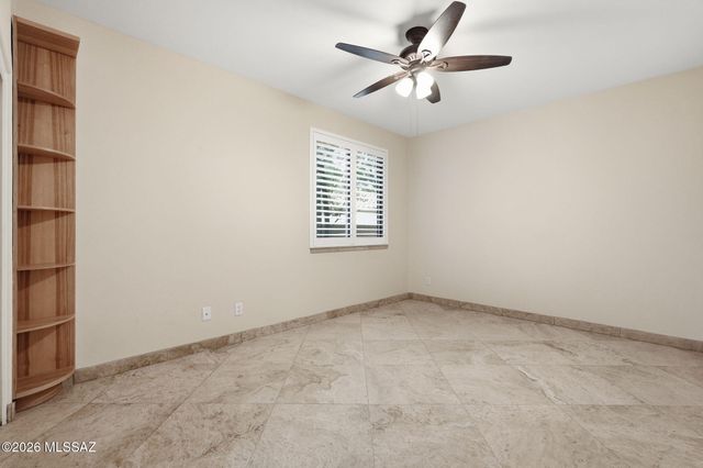 38200 S Stone Ridge Court, Tucson, AZ 85739