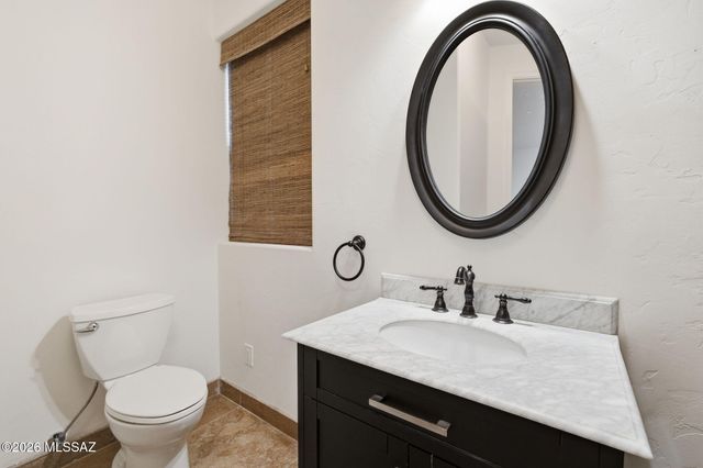 38200 S Stone Ridge Court, Tucson, AZ 85739