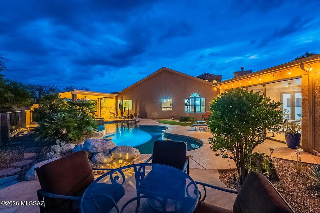 38200 S Stone Ridge Court, Tucson, AZ 85739