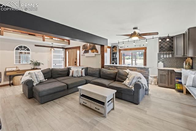 990 Eagle Rock Road, Colorado Springs, CO 80918