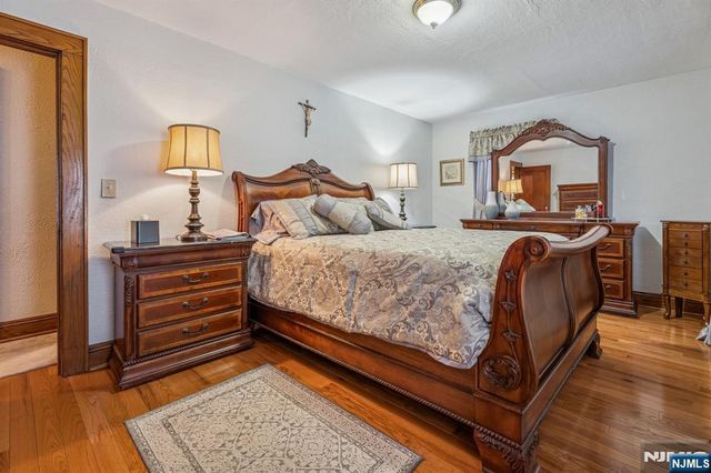 32 Fairview Place, Belleville, NJ 07109