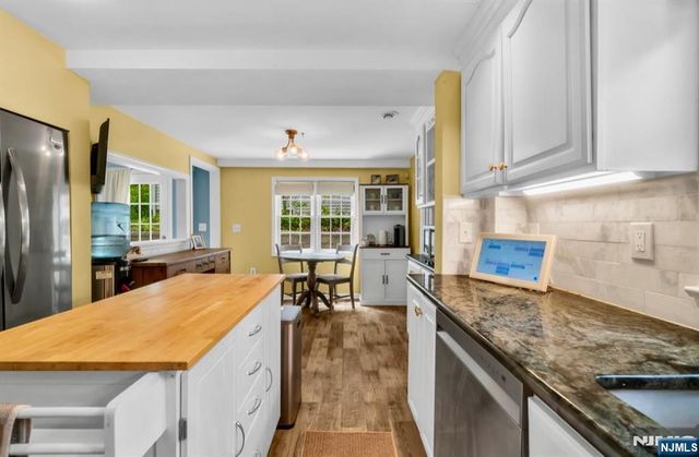 105 Bergen Avenue, Waldwick, NJ 07463