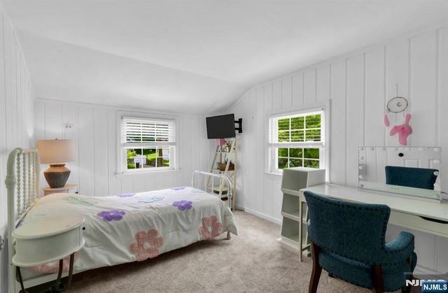 105 Bergen Avenue, Waldwick, NJ 07463