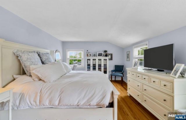 105 Bergen Avenue, Waldwick, NJ 07463