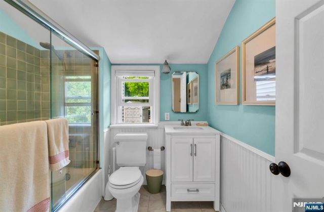 105 Bergen Avenue, Waldwick, NJ 07463