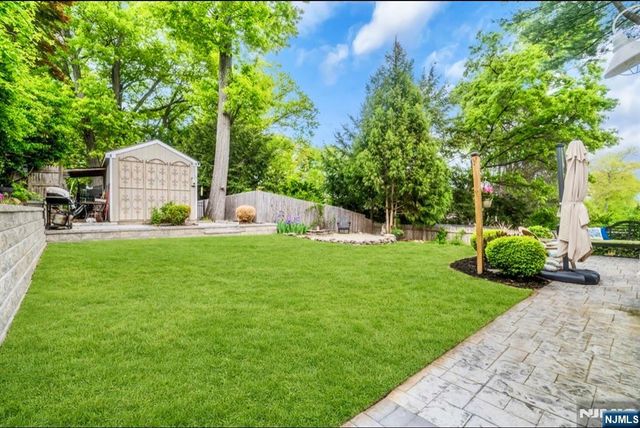 105 Bergen Avenue, Waldwick, NJ 07463