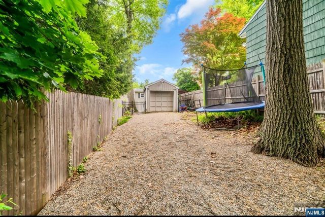 105 Bergen Avenue, Waldwick, NJ 07463