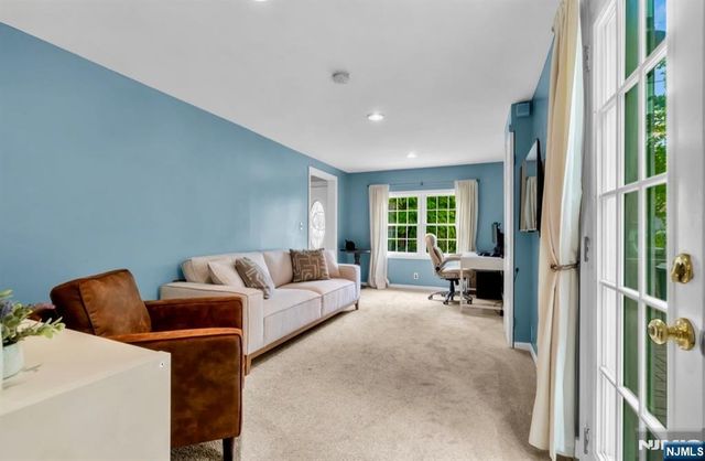 105 Bergen Avenue, Waldwick, NJ 07463