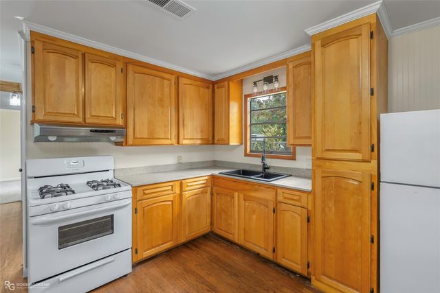 405 Rutledge Avenue, Shreveport, LA 71106