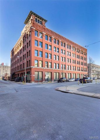 703 N 13 307, St Louis, MO 63103