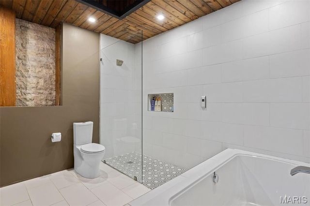 703 N 13 307, St Louis, MO 63103