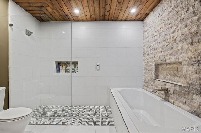 703 N 13 307, St Louis, MO 63103