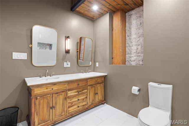 703 N 13 307, St Louis, MO 63103