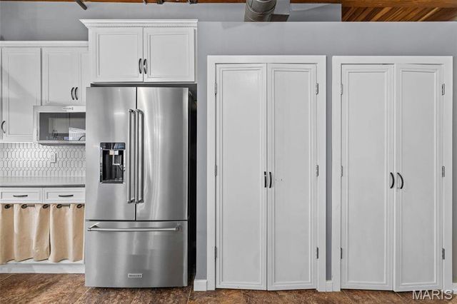 703 N 13 307, St Louis, MO 63103