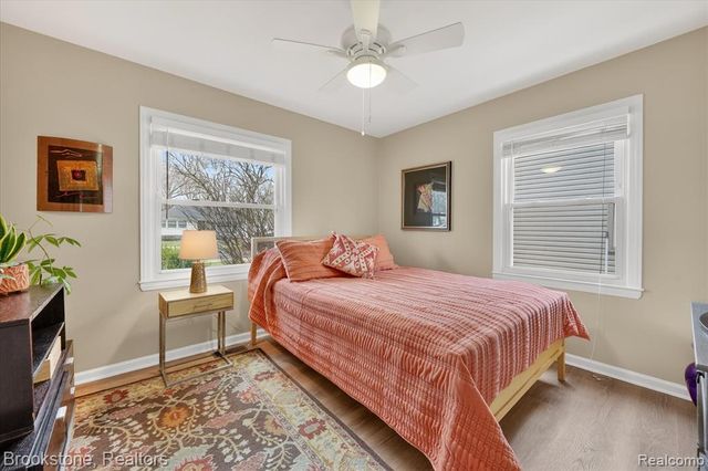 15636 Kirkshire Avenue, Beverly Hills, MI 48025