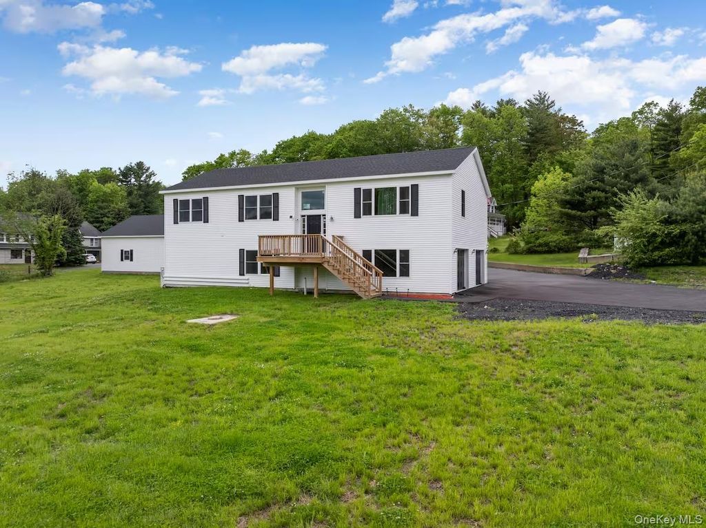 3 Wilson Road, Sparrowbush, NY 12780