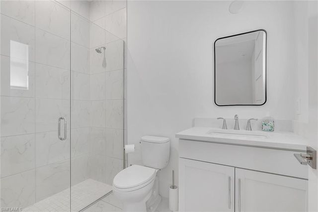 8777 Santo Domingo DR, Naples, FL 34112