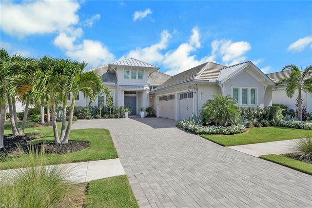 8777 Santo Domingo DR, Naples, FL 34112