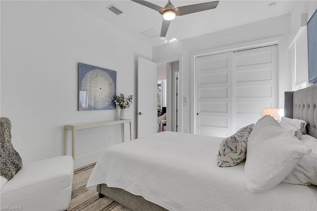 8777 Santo Domingo DR, Naples, FL 34112