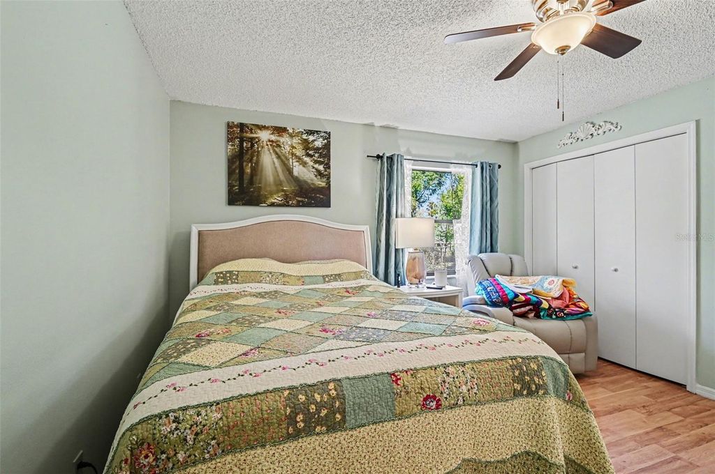 Image 19 of property listing at 12435 ORANGEWOOD CIRCLE, Tavares, FL 32778