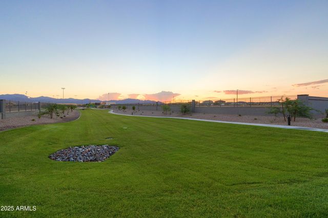 17300 W DAHLIA Drive, Surprise, AZ 85388