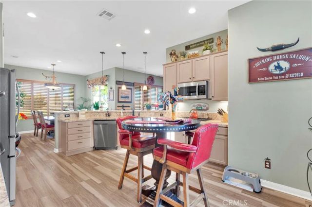 10366 Wilmington, Apple Valley, CA 92308