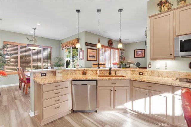 10366 Wilmington, Apple Valley, CA 92308