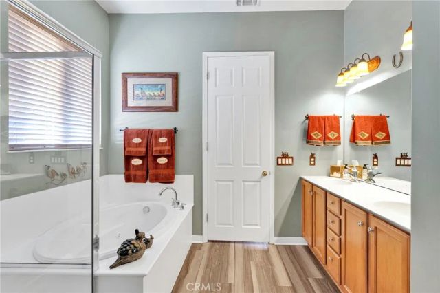 10366 Wilmington, Apple Valley, CA 92308