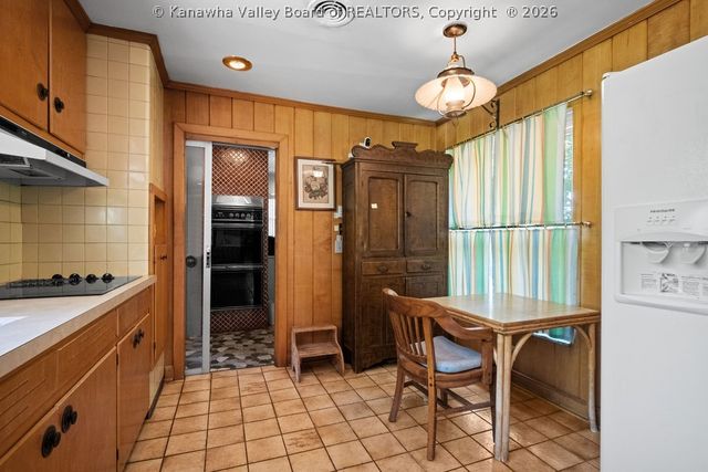 315 Dewey Drive, St Albans, WV 25177
