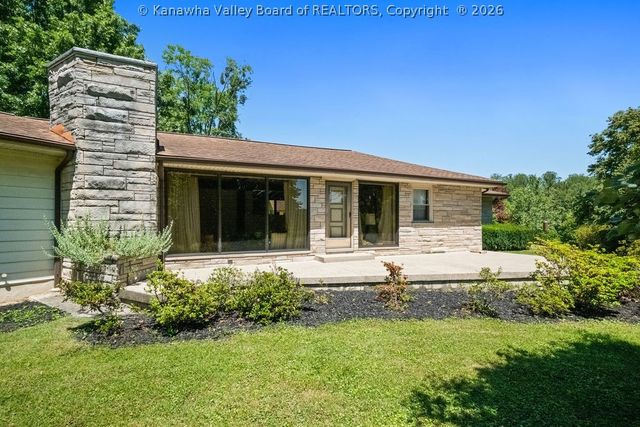 315 Dewey Drive, St Albans, WV 25177