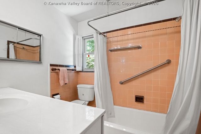 315 Dewey Drive, St Albans, WV 25177