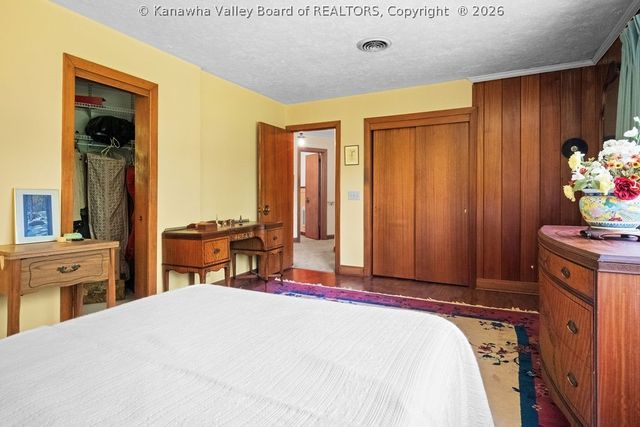 315 Dewey Drive, St Albans, WV 25177