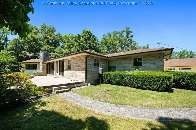 315 Dewey Drive, St Albans, WV 25177