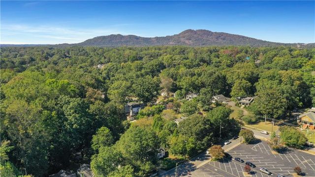 207 Walthall NW Street, Marietta, GA 30064