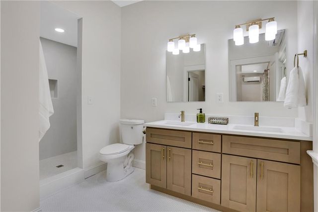 207 Walthall NW Street, Marietta, GA 30064