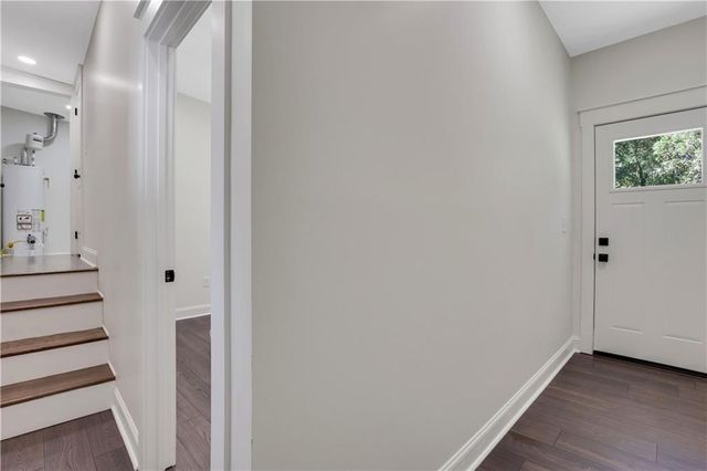 207 Walthall NW Street, Marietta, GA 30064