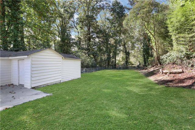 207 Walthall NW Street, Marietta, GA 30064