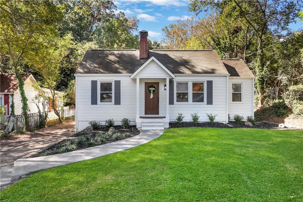 207 Walthall NW Street, Marietta, GA 30064