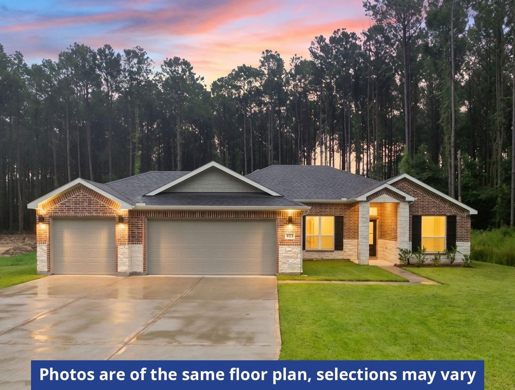 4240 Road 66126, Dayton, TX 77535