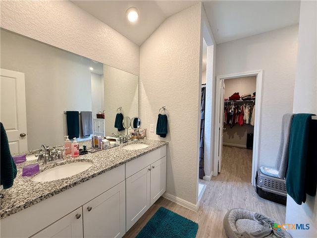 9066 Bowie Ridge, Seguin, TX 78155