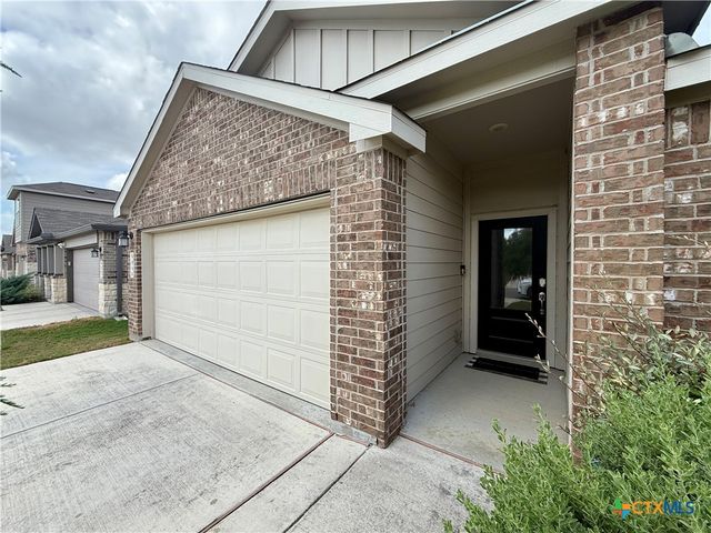 9066 Bowie Ridge, Seguin, TX 78155