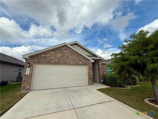 9066 Bowie Ridge, Seguin, TX 78155