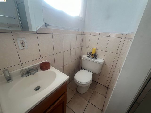 2209 E 22nd Street, Oakland, CA 94606