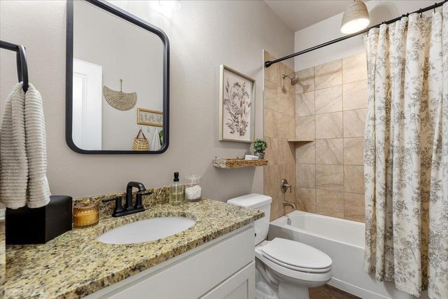 152 Keawakapu DR, Bastrop, TX 78602