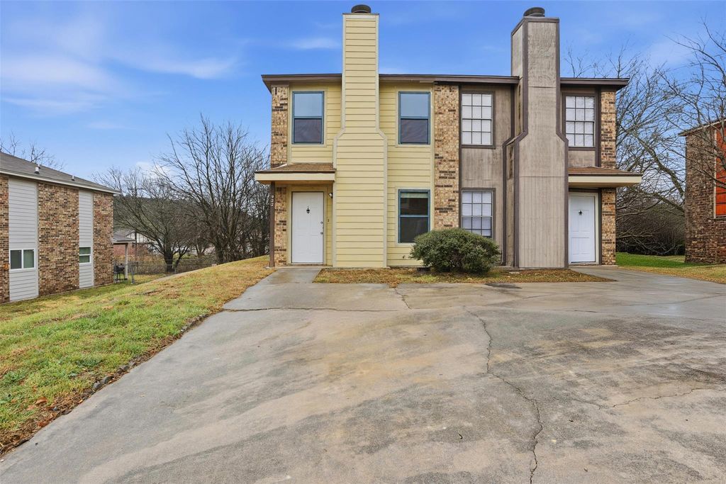 922 N 7th ST, Copperas Cove, TX 76522