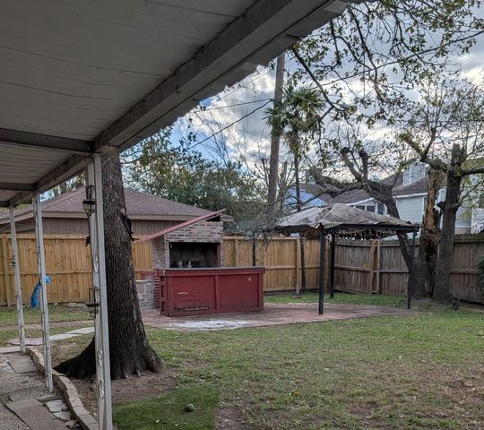 751 Langwood Drive, Houston, TX 77079
