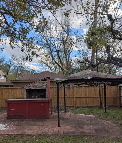 751 Langwood Drive, Houston, TX 77079
