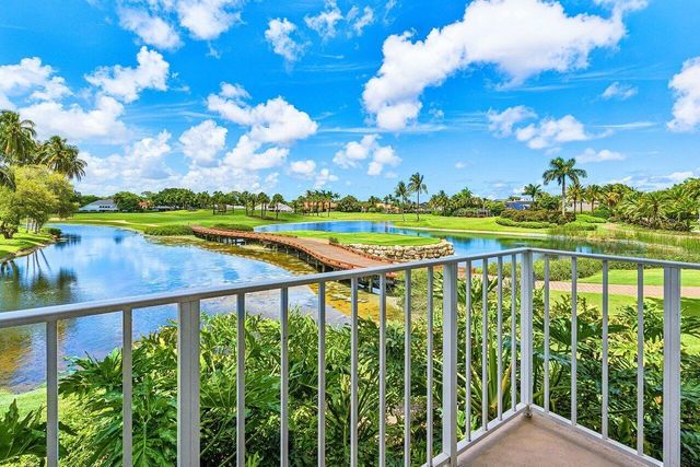 7369 Orangewood Lane 103, Boca Raton, FL 33433
