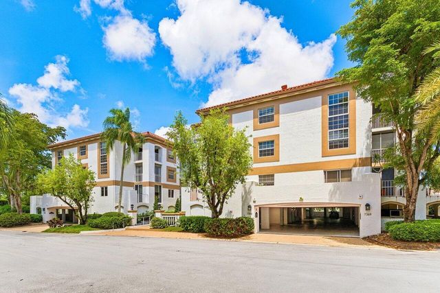 7369 Orangewood Lane 103, Boca Raton, FL 33433